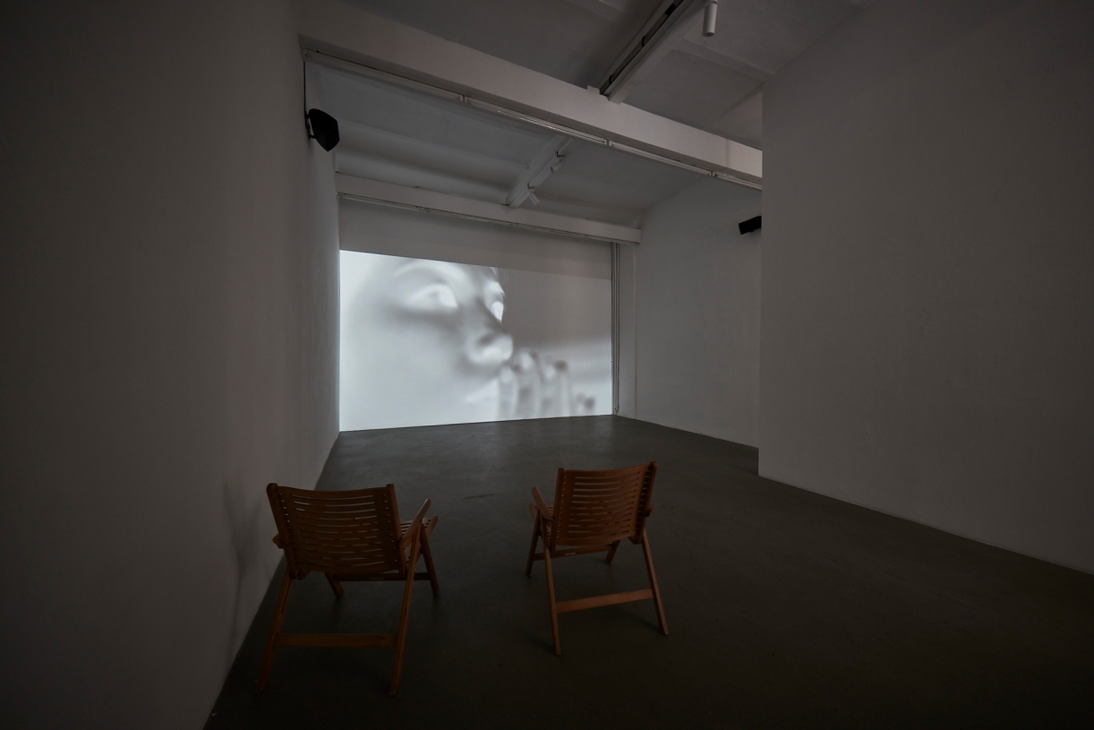 HI-STORYTELLING, Exhibition view Sfeir-Semler Gallery Hamburg 2021
