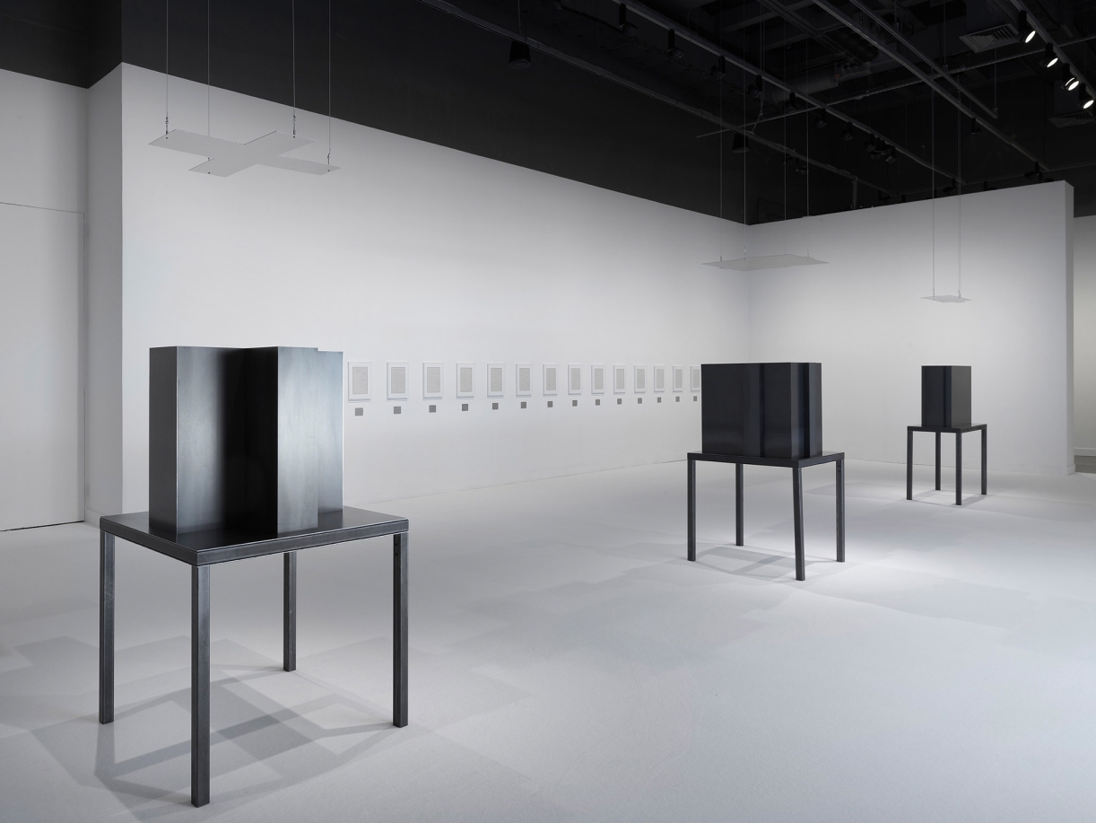 Sung Tieu, Exhibition view “Civic Floor”, MIT List Visual Arts Center, Cambridge, 2023