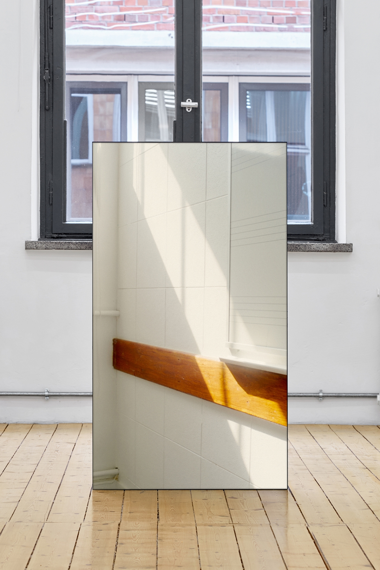 The Conservatory (Saint-Denis, 2025), 2025, Film (color, sound), upright flatscreen, 16:9, 16‘ 20 min‘‘, loop