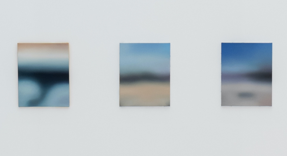 Remnants, 2024, oil on canvas, 41 x 33 cm