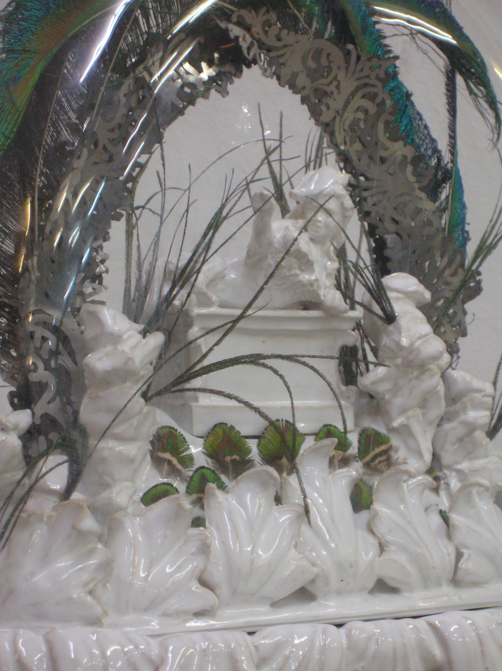 Moritz Altmann, Laurende Spynx, 2008, mixed media