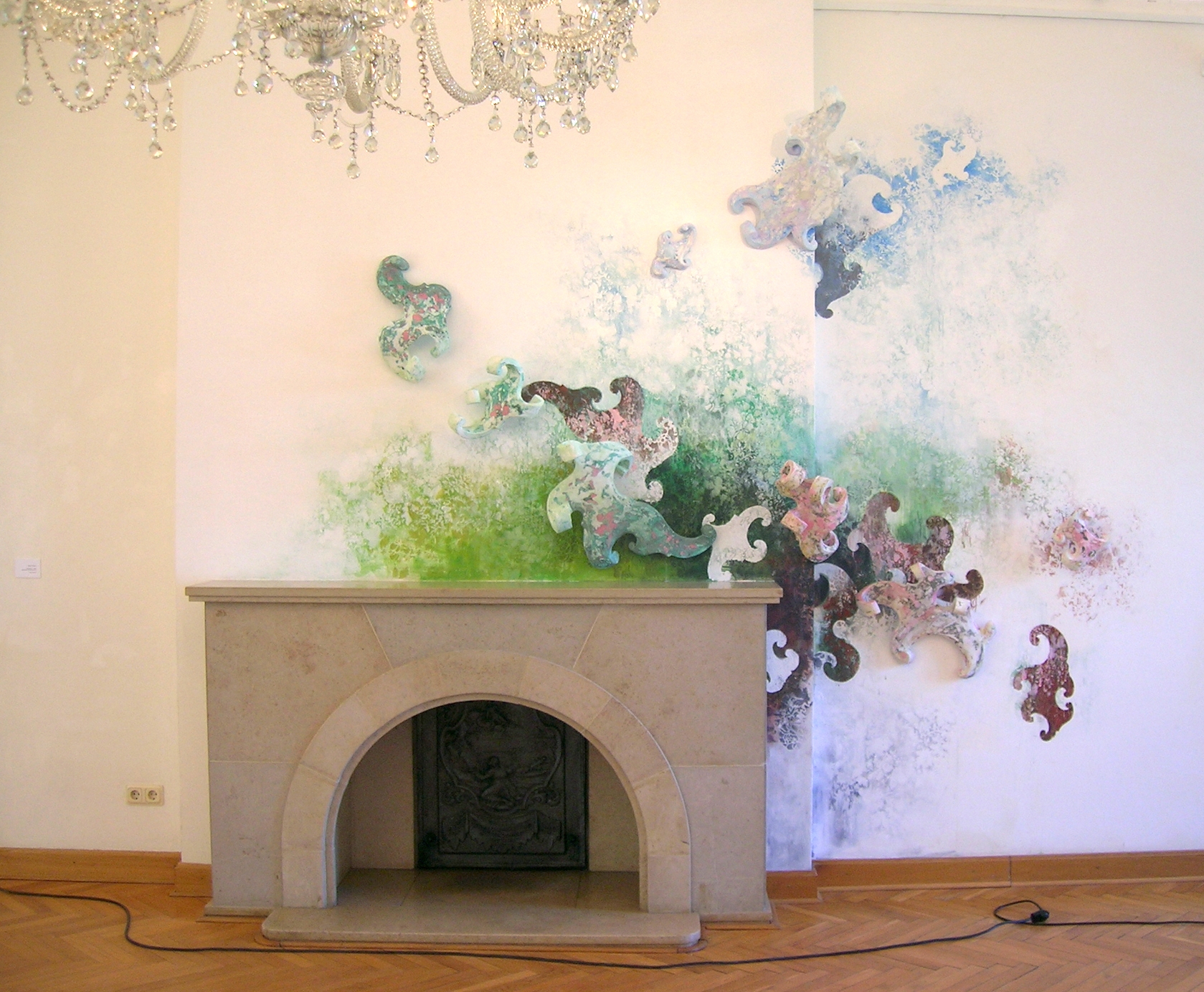 Moritz Altmann, Kaminstück, 2008, mixed media