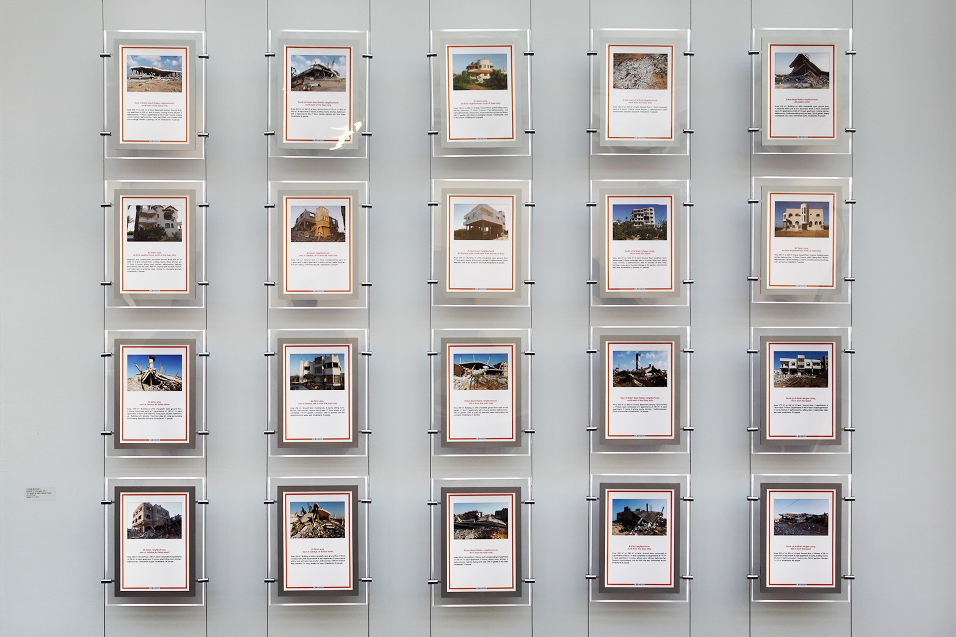 GH0809, large window display, 2011, 20 C-prints on paper, lighted frames, 21 x 29.5 cm; 27 x 36 cm (framed), Ed. 5 + 1 AP
