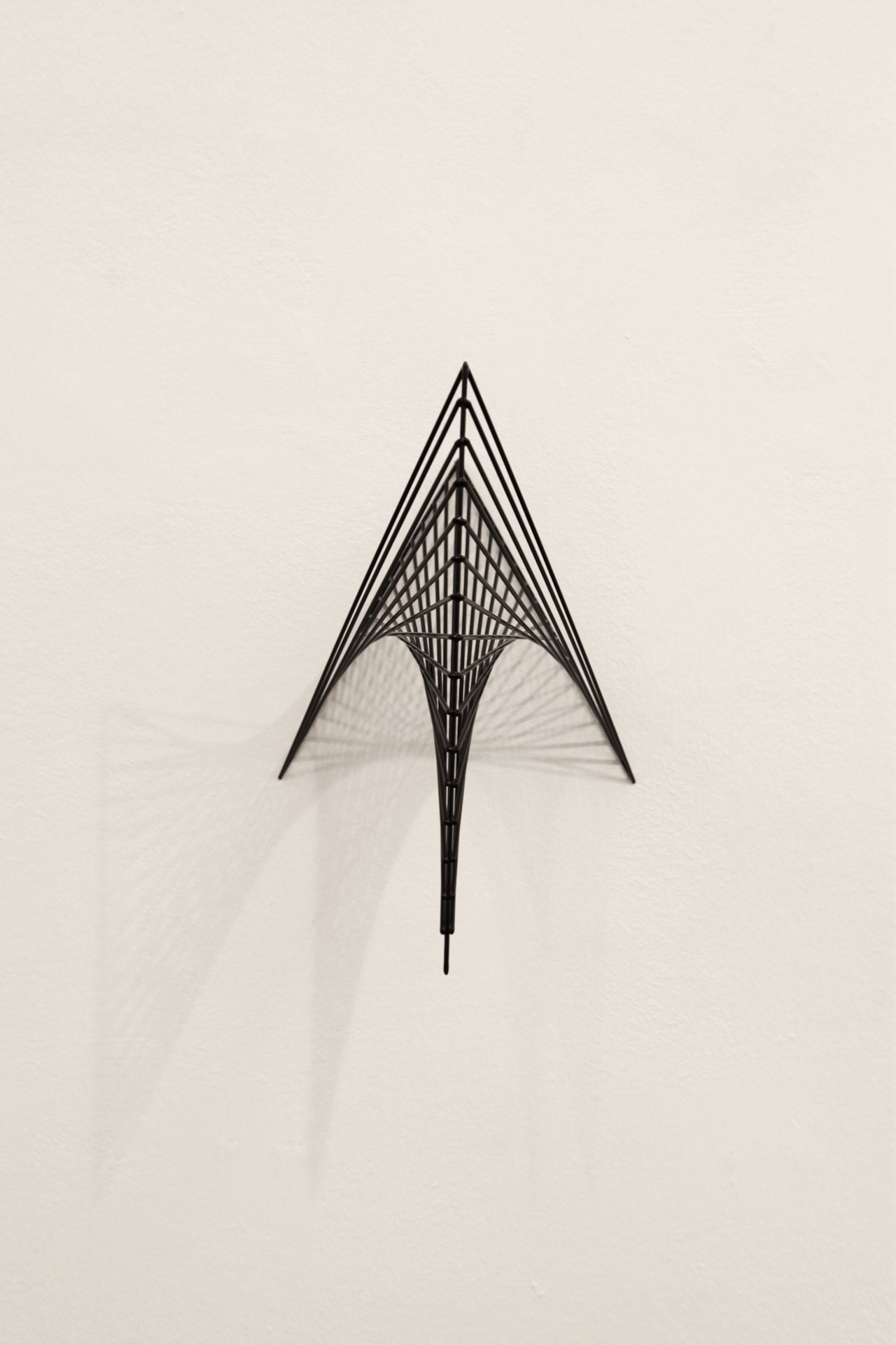 Timo Nasseri, Mesh #1, 2012, Steel, powder coated, 25,5 x 19 x 20 cm