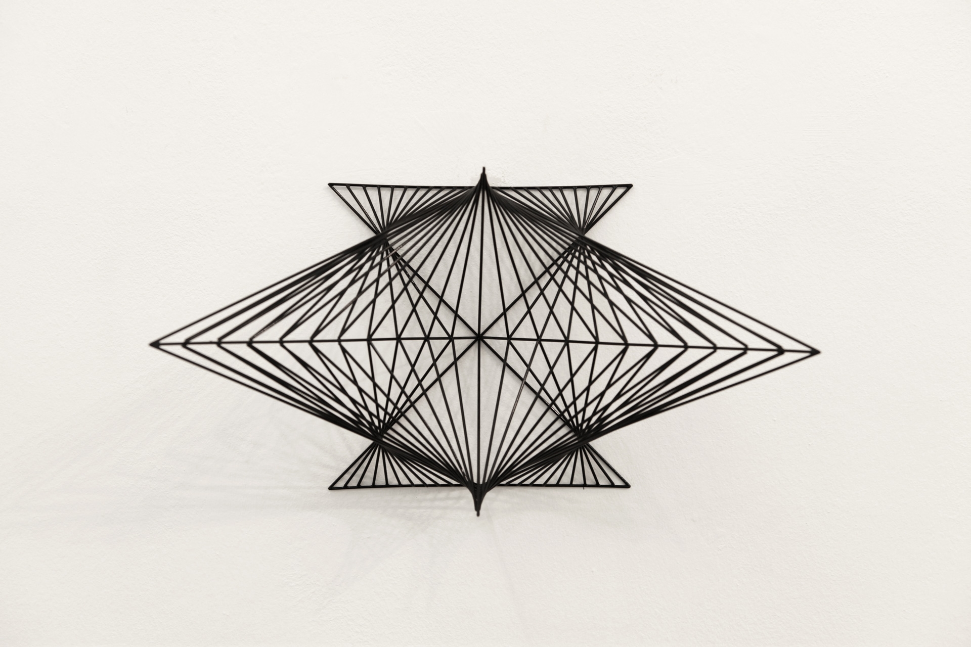 Timo Nasseri, Mesh #2, 2012, Steel, powder coated, 24 x 42 x 20 cm