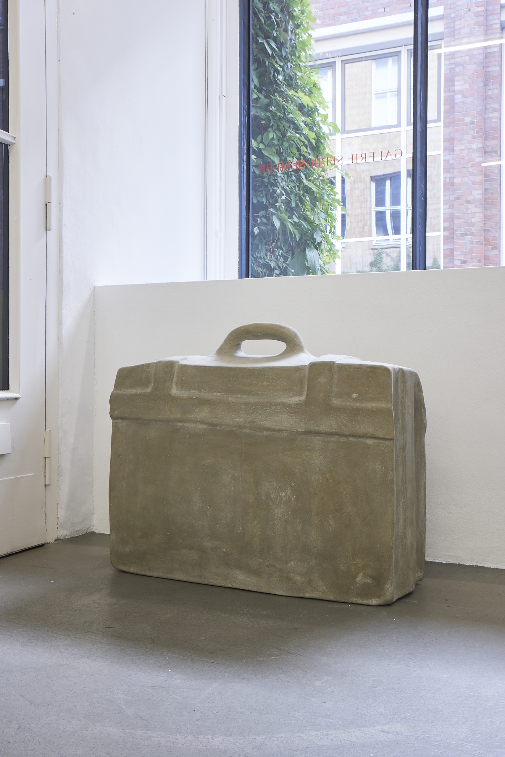 Rayyane Tabet, Fossils (The Suitcase), 2015