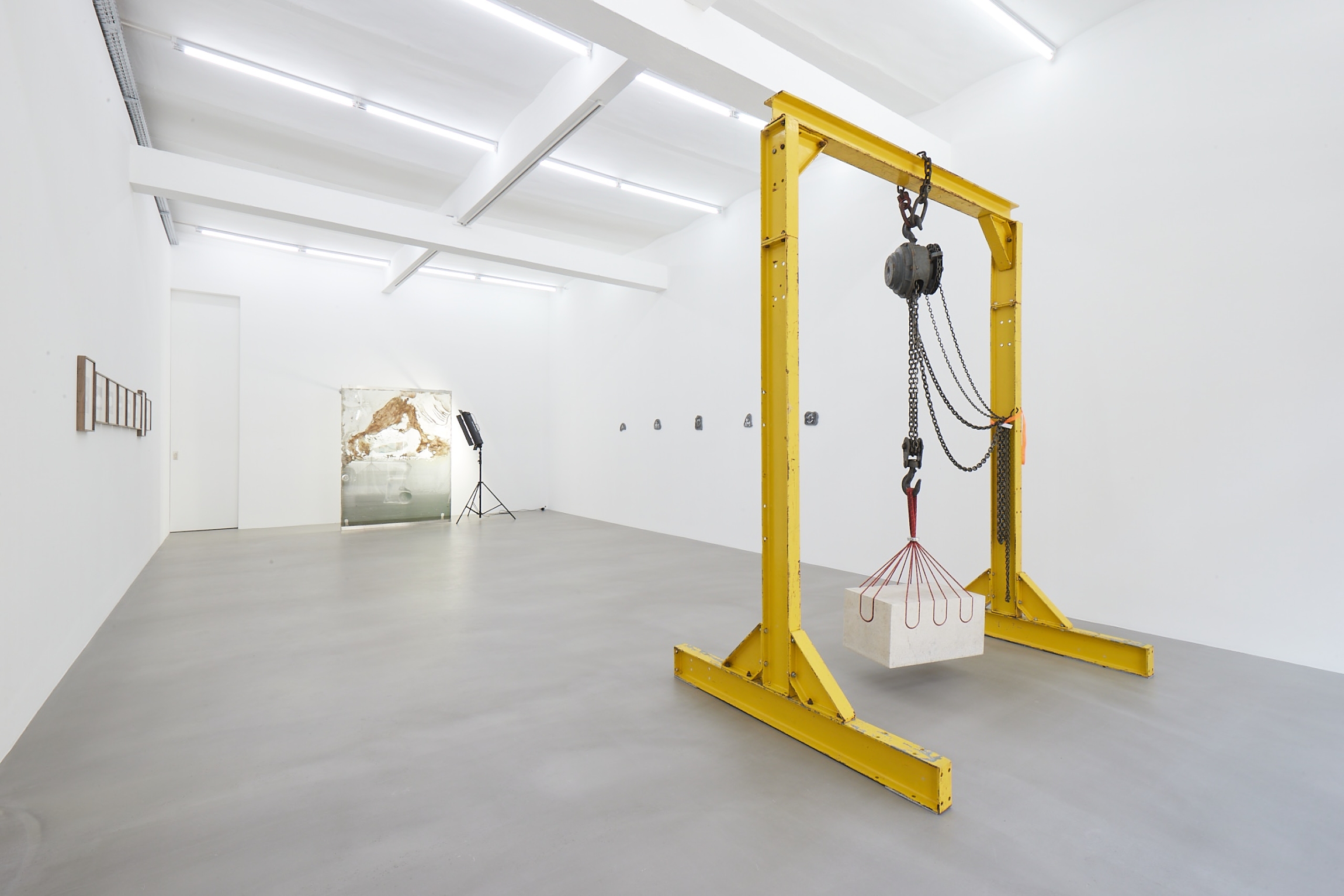 Akram Zaatari, three snapshots and a long exposure, Exhibition view Sfeir-Semler Gallery Hamburg 2022