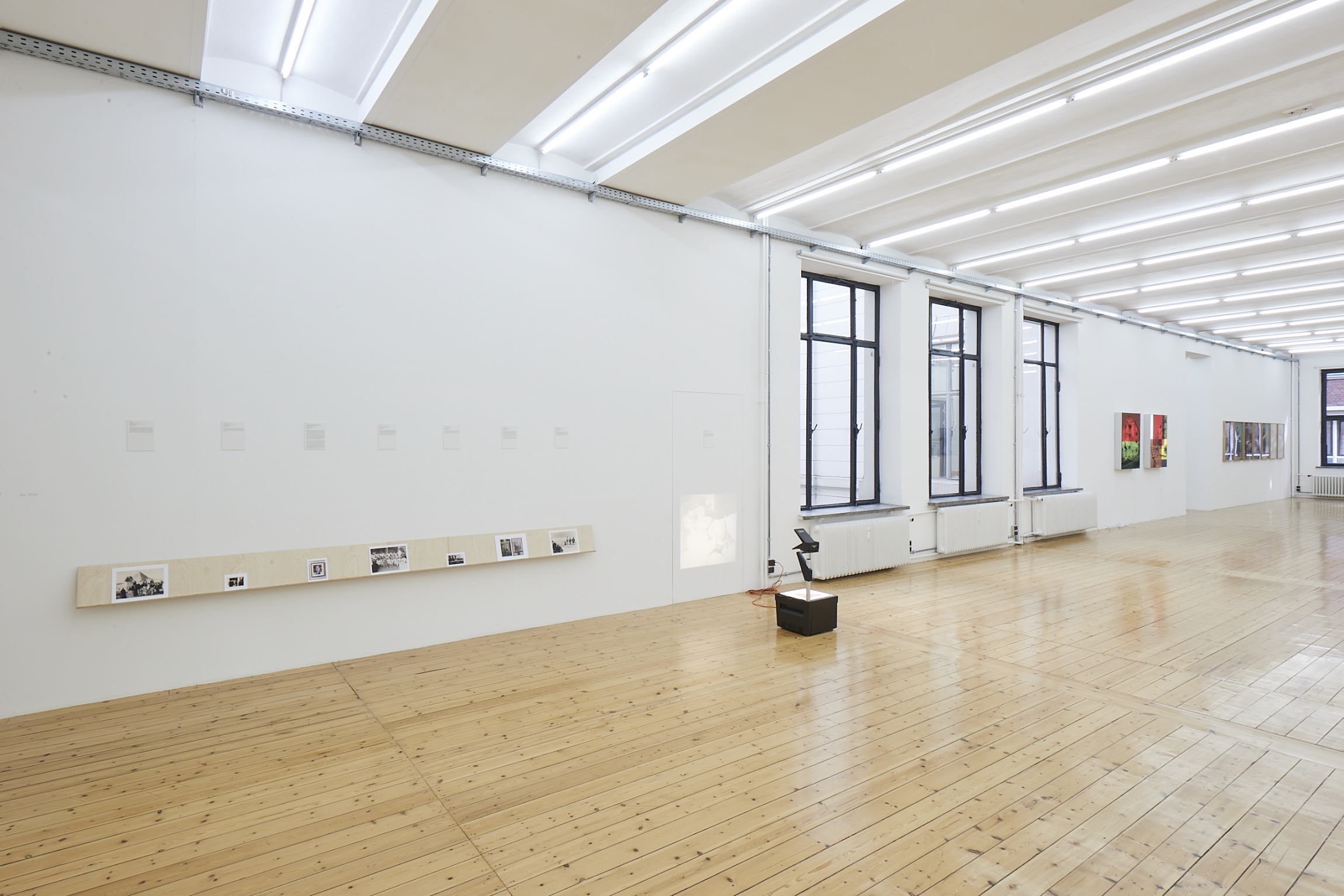 Akram Zaatari, three snapshots and a long exposure, Exhibition view Sfeir-Semler Gallery Hamburg 2022