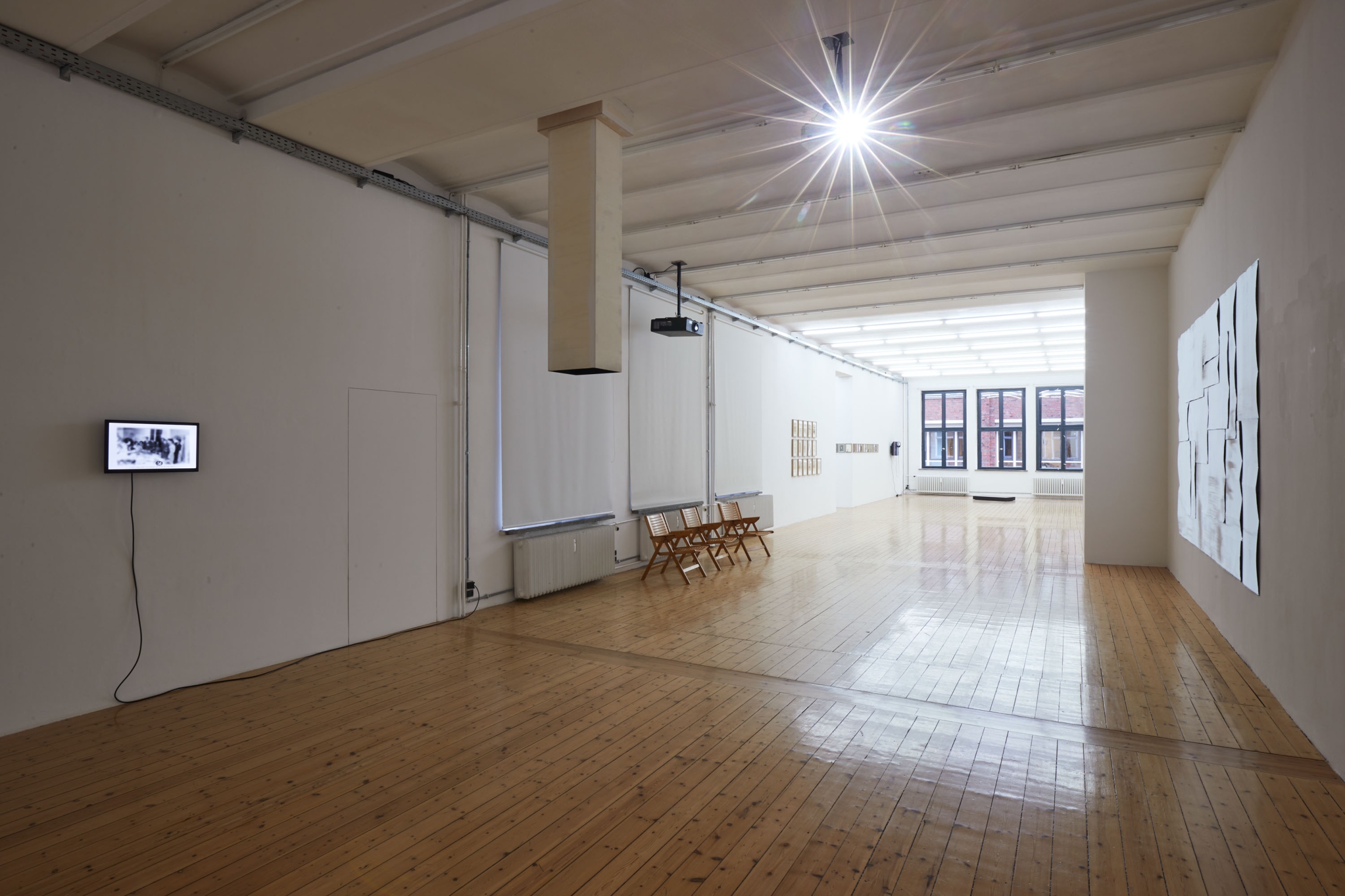Rabih Mroué, My life always comes back to me like a lame dog, Exhibition view, 2023