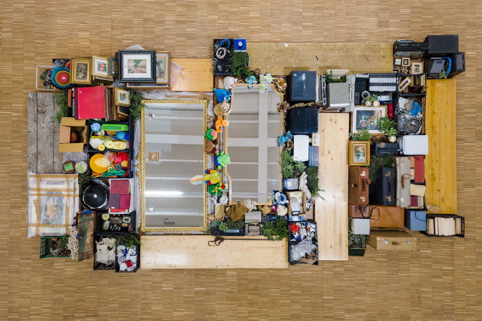 Khalil Rabah, Relocation, Among Other Things, 2018-23, Exhibition view, Salzburger Kunstverein, Salzburg, 2022