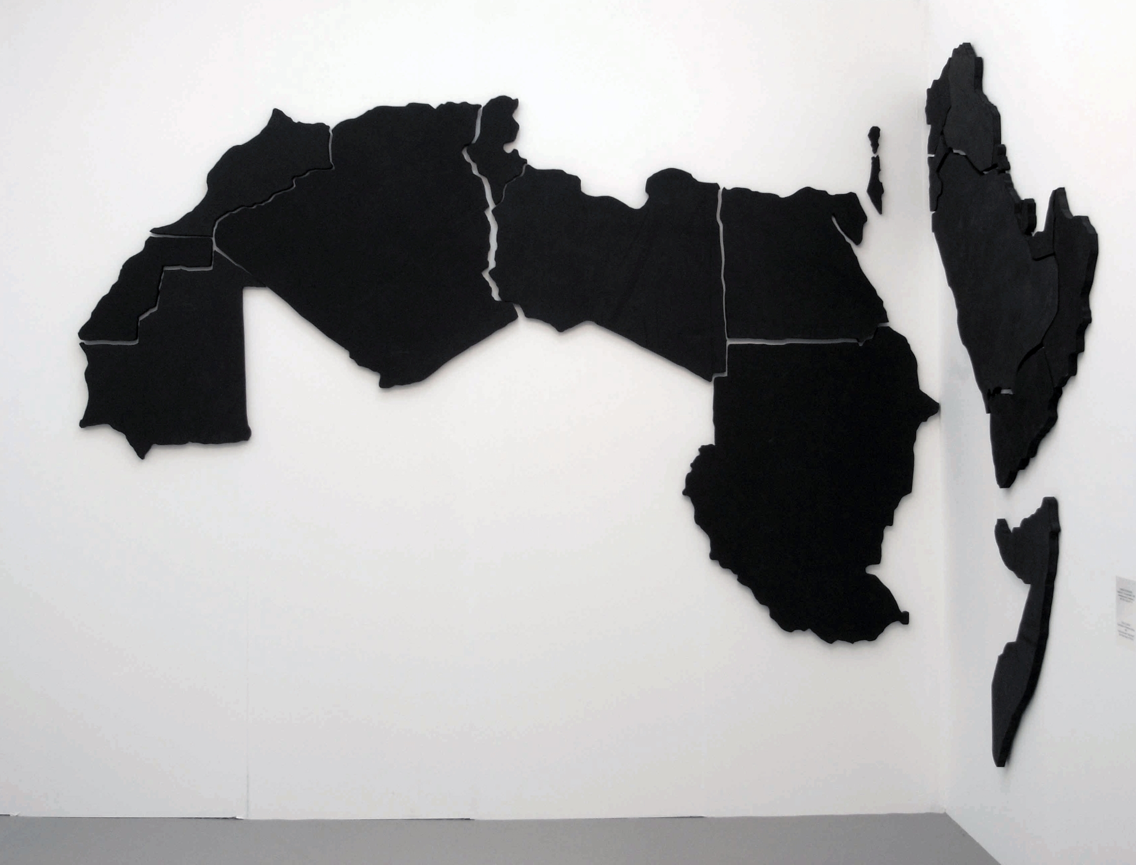 The League, 2001-2009, Rubber mild out, 500 x 250 x 2 cm, Ed. 5 + 1 AP