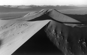 Balthasar Burkhard, Desert, 2000, Silver gelatine print