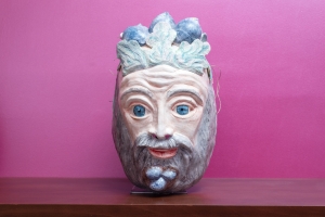 Wael Shawky, Bearded man, 2022, Ceramic, clay and oil, 45 x 30 x 30 cm
