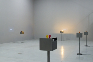 The Witness-Machine Complex, 2021. 14 LED lights, 7 steel stands, 7 projectors, 7-channel sound; 23 minutes. Installation view: The Sonic Image, Sharjah Art Foundation, 2022. Commissioned by Kunstverein Nürnberg. 