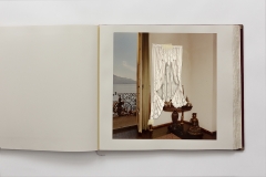 Walid Raad, Epilogue VI: The Curtains, 2021, 2_elodiegrethen-TBA21-1958, Inkjet print, 59,69 x 87,63 cm, 1+1 AP